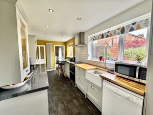 Photo 9- click for photo gallery